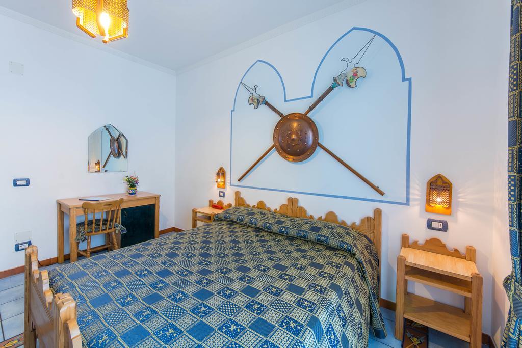 Riviera B&B Rooms Maiori Phòng bức ảnh