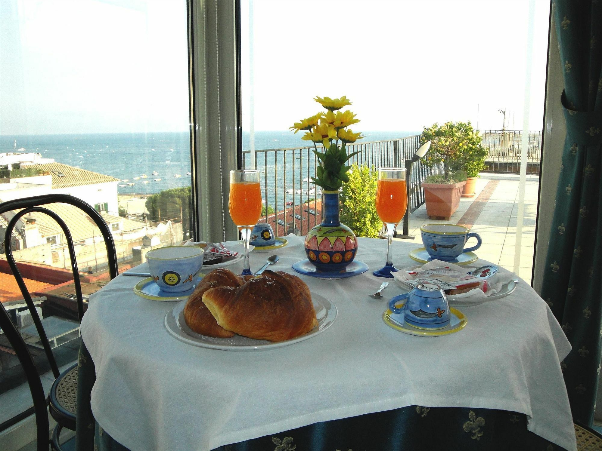 Riviera B&B Rooms Maiori Ngoại thất bức ảnh